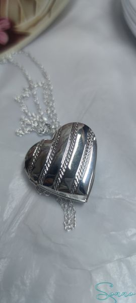 КОЛИЕ СЪРЦЕ/ЗА СНИМКИ/
